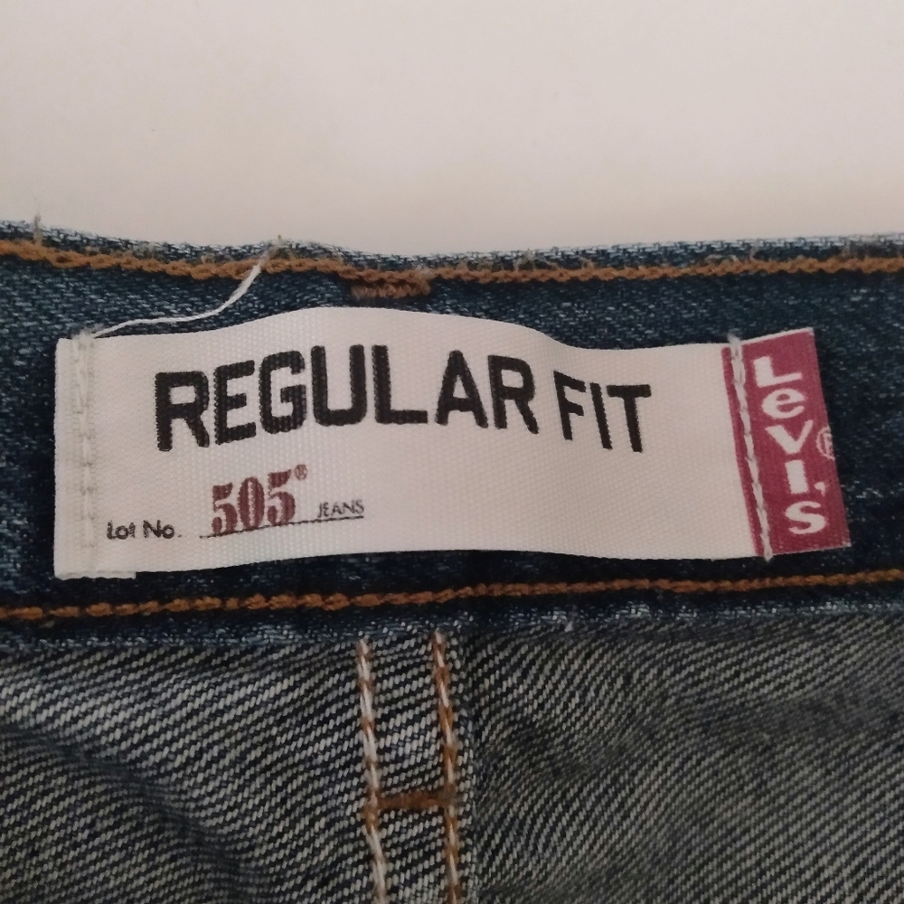 Levi's 505 Blue Regular Fit Boot Cut 100% Cotton Jeans sz 32 x 29 - Picture 3 of 6